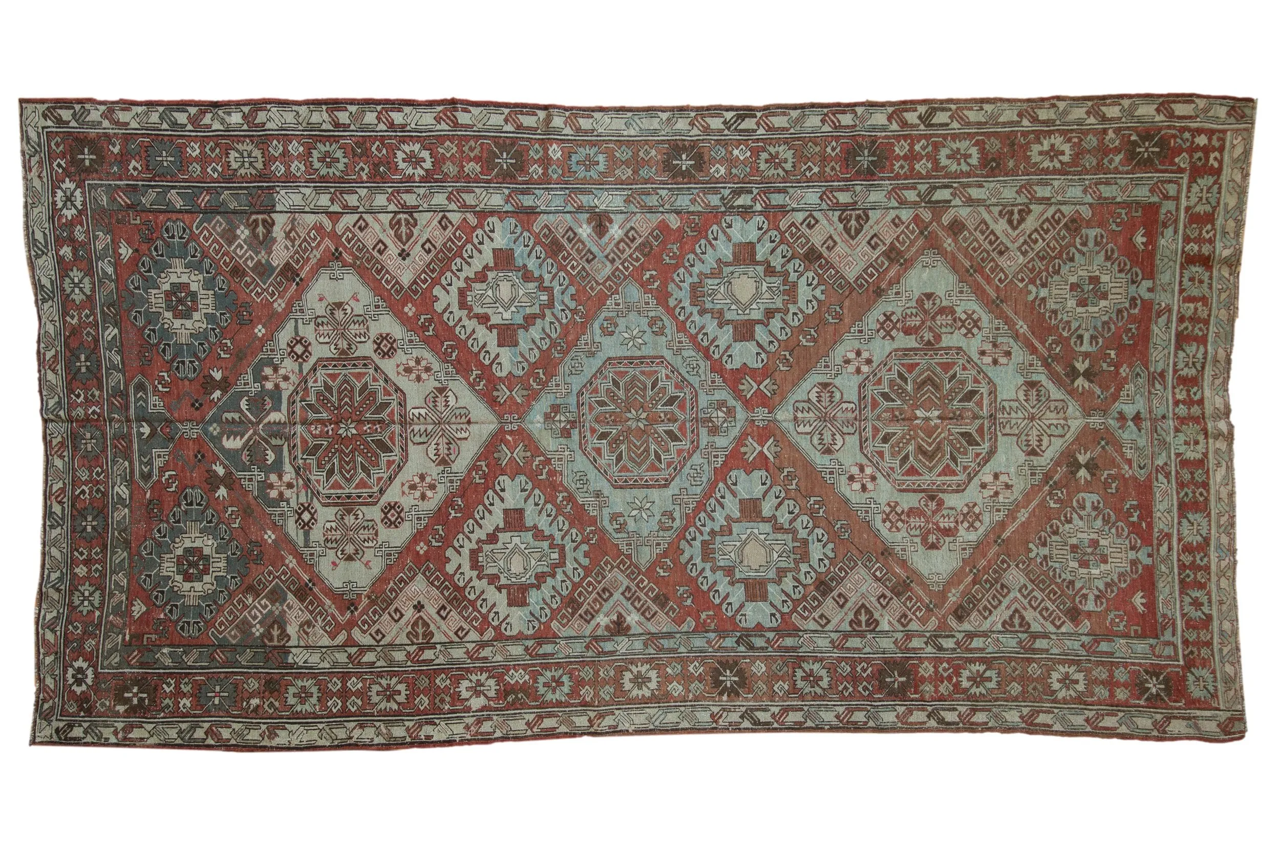 6.5x11.5 Vintage Distressed Soumac Design Carpet