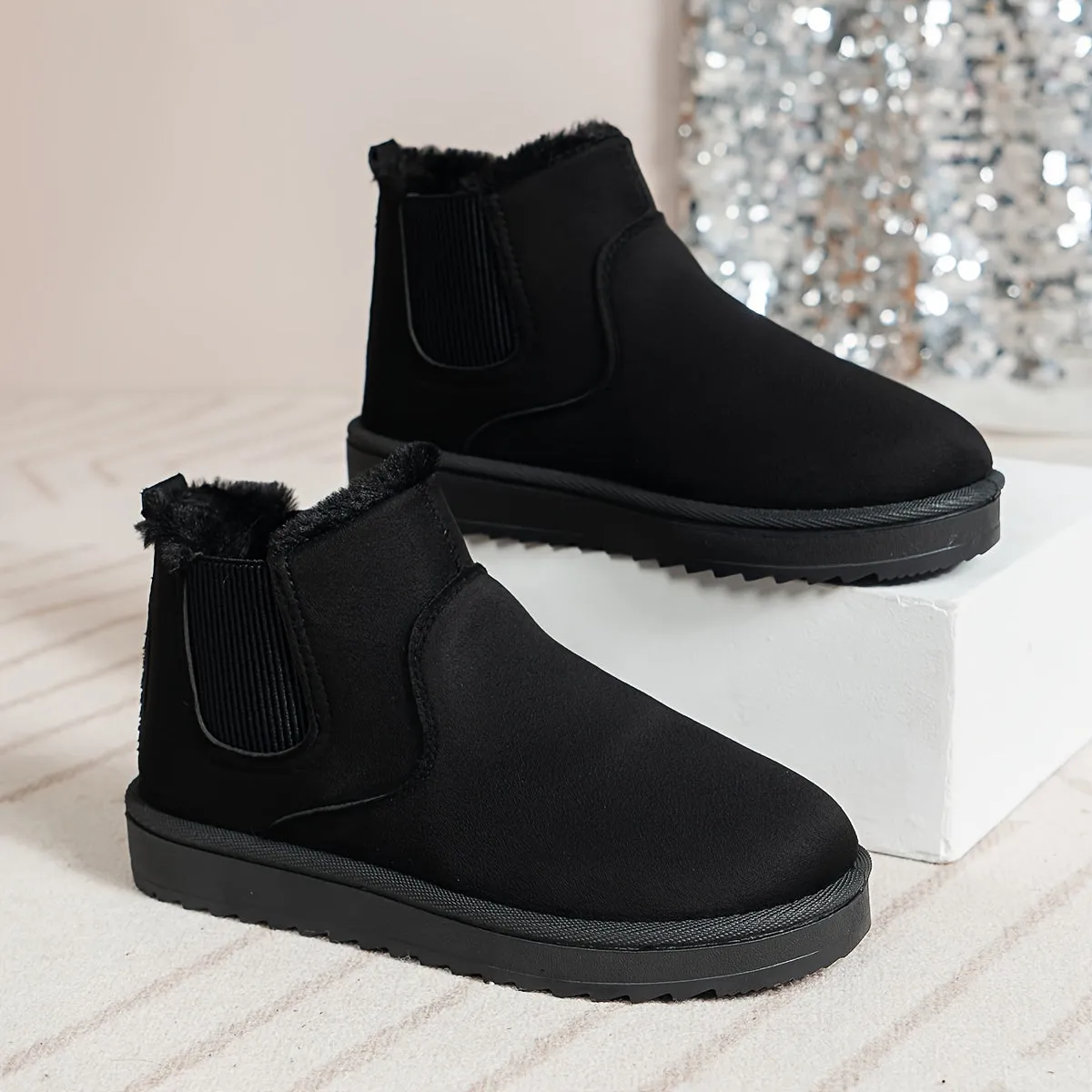 Alero Plush Ankle Boots