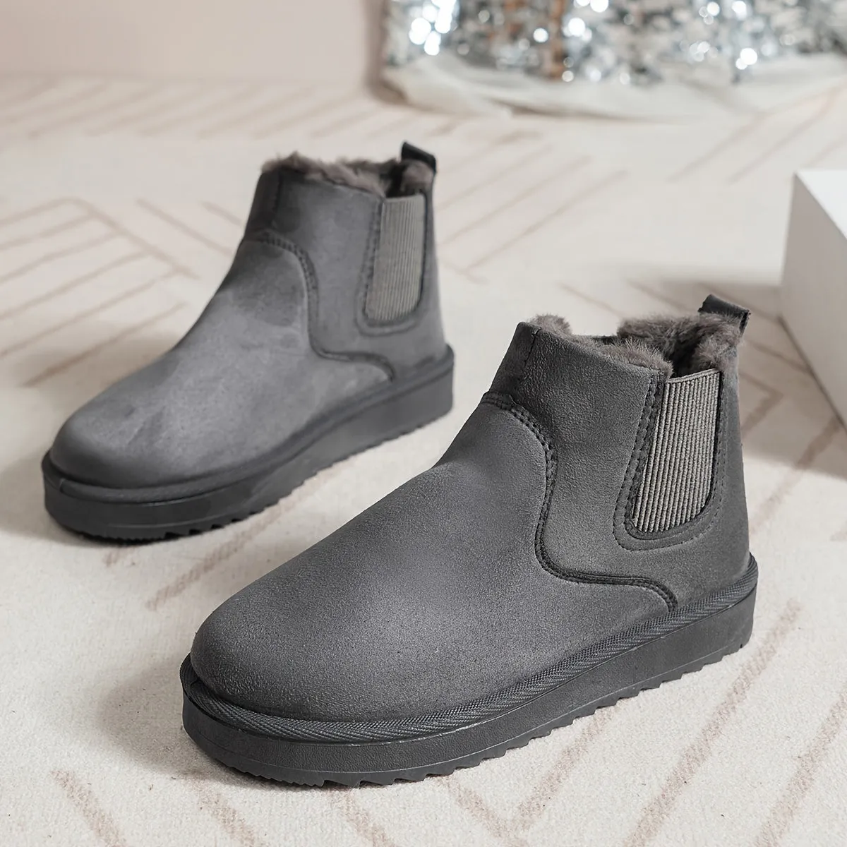 Alero Plush Ankle Boots