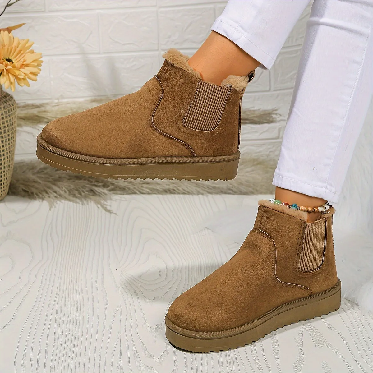 Alero Plush Ankle Boots