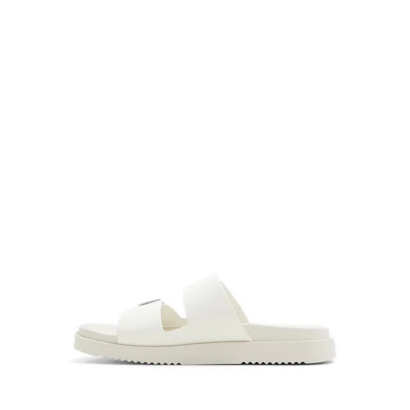 Alessie Flat Sandals - White