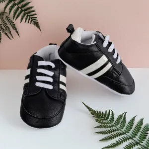 Baby Moo White Stripes On Black Sneakers