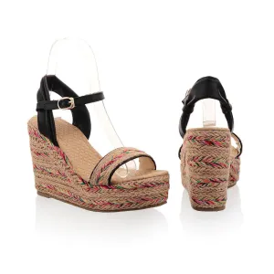 Bohemian Women's Straw Wedge Sandals in Ethnic Style