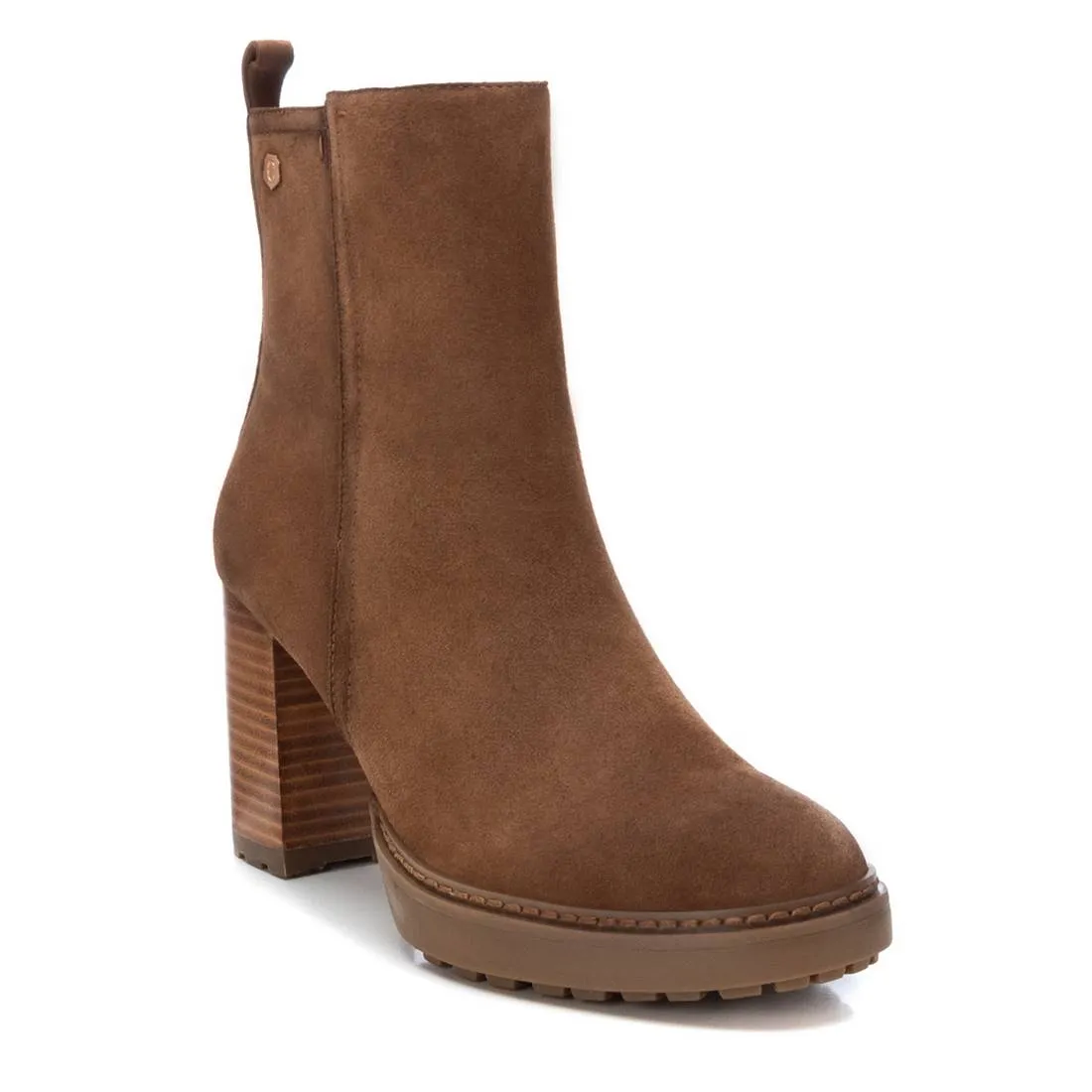 Carmela CollectionWomen's Suede Booties By XTI 161108