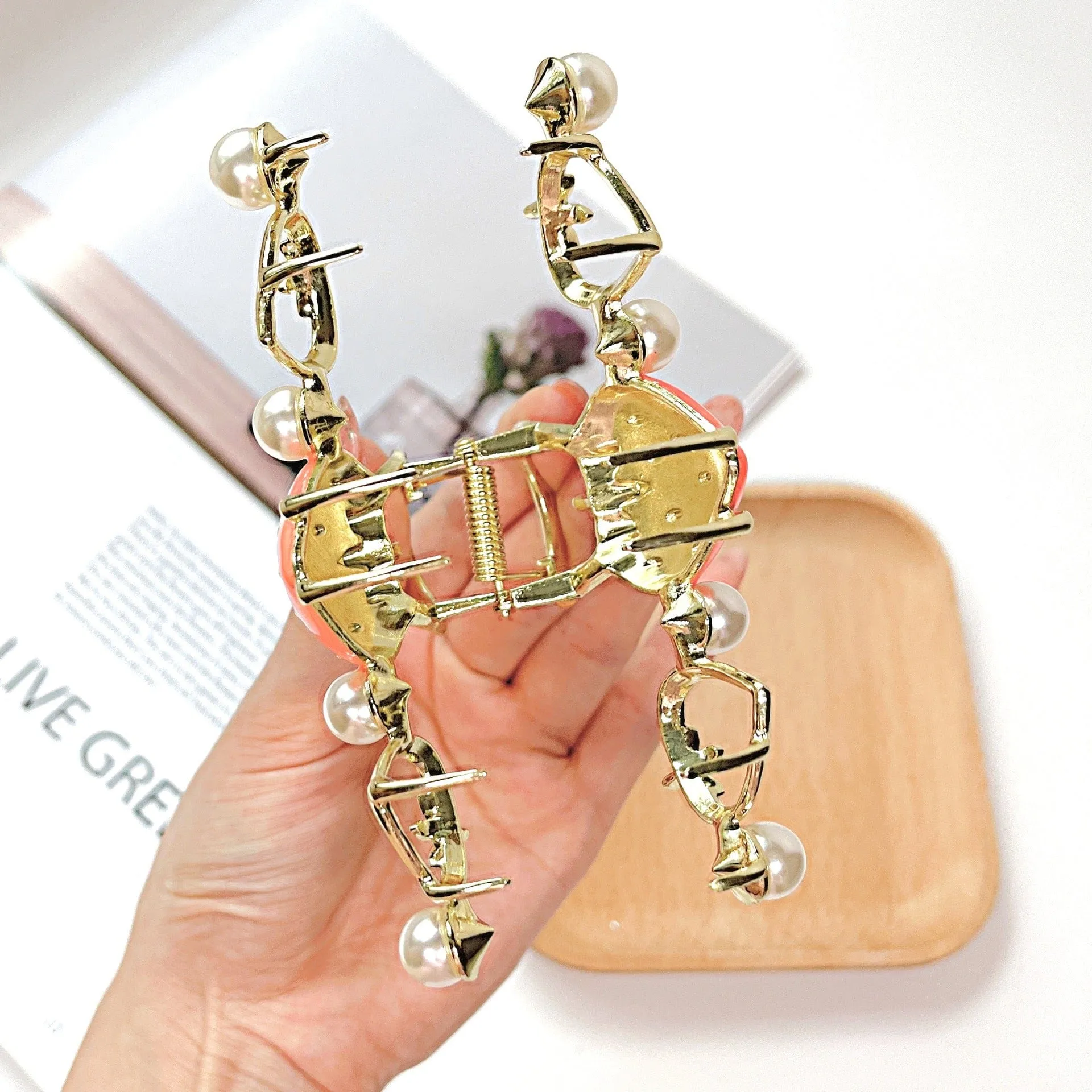 Chic Enamel Strawberry Heart Hair Claw Clip
