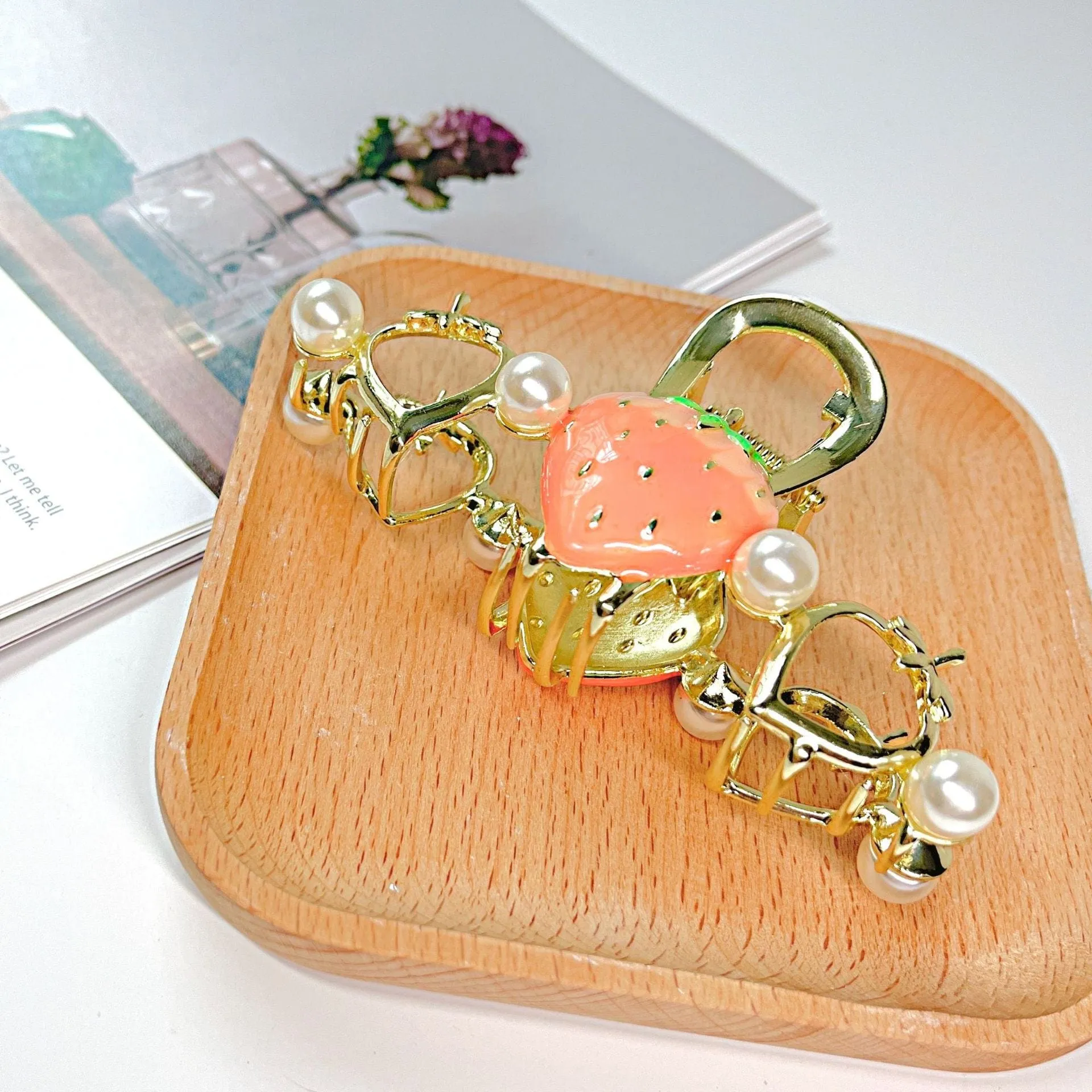 Chic Enamel Strawberry Heart Hair Claw Clip