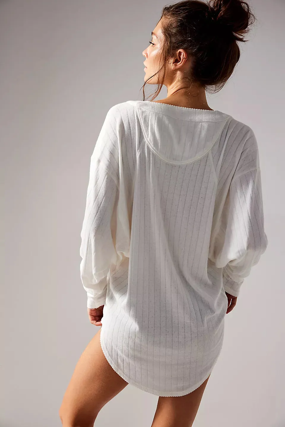 COFFEE CHAT PULLOVER - SUGAR