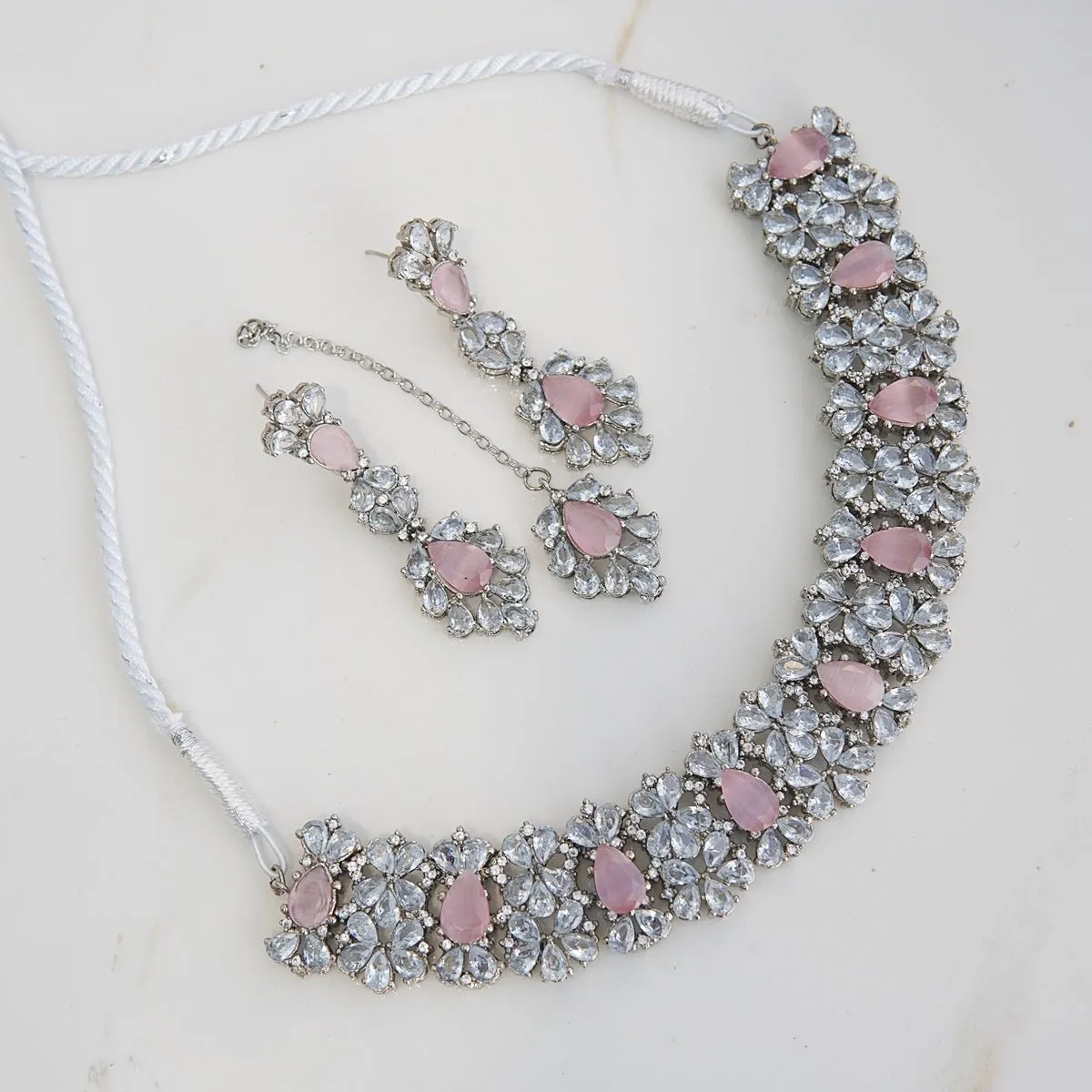 Cubic Zirconia Silver Neckbelt Set