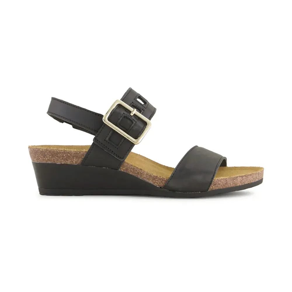 Dynasty Sandal (5052)