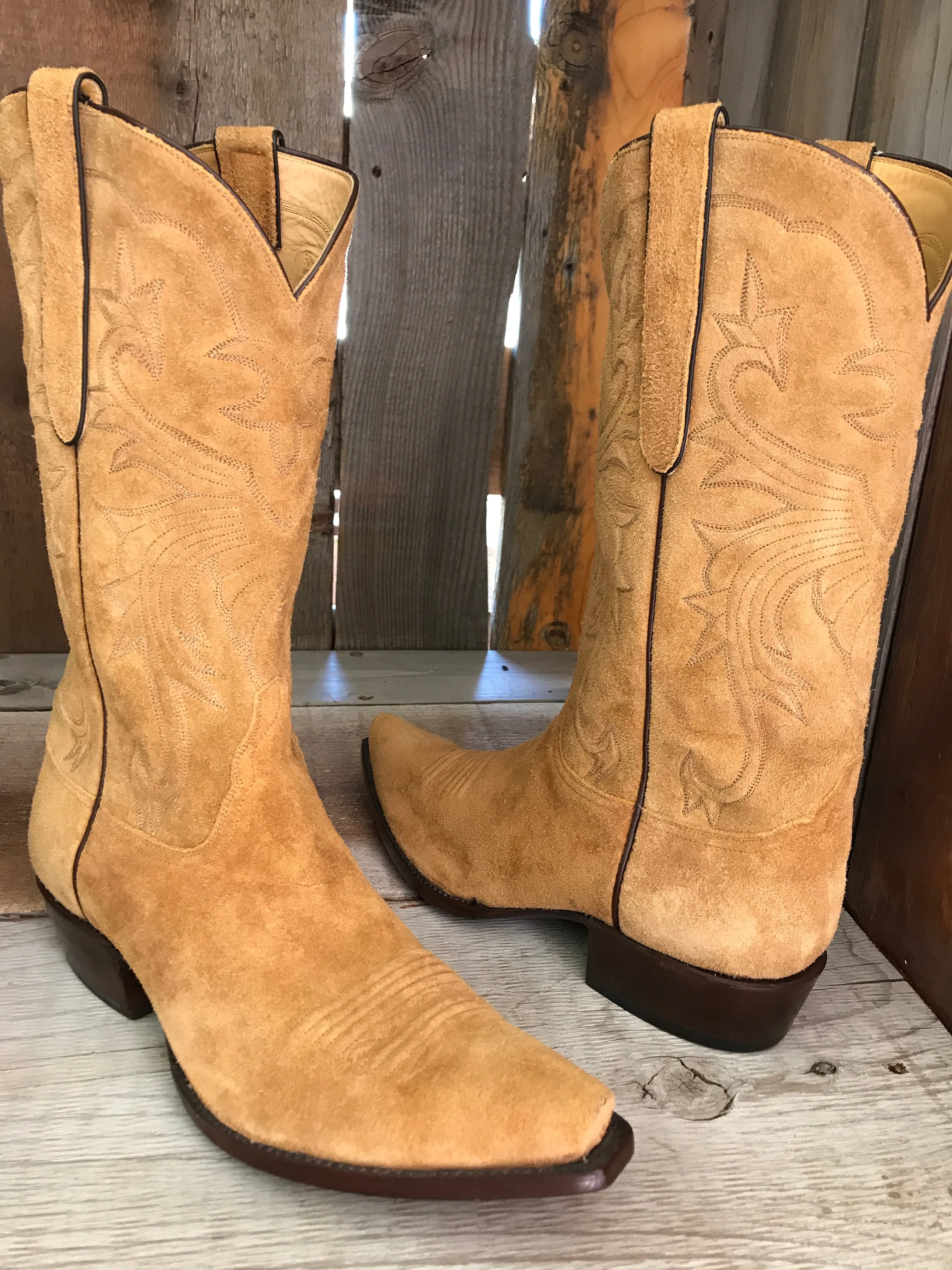 Golden Suede Tres Outlaws  Men's Classic Boot 3929