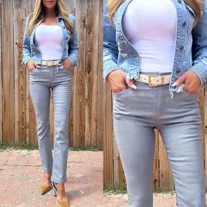 Novel Platinum Blue Diamond