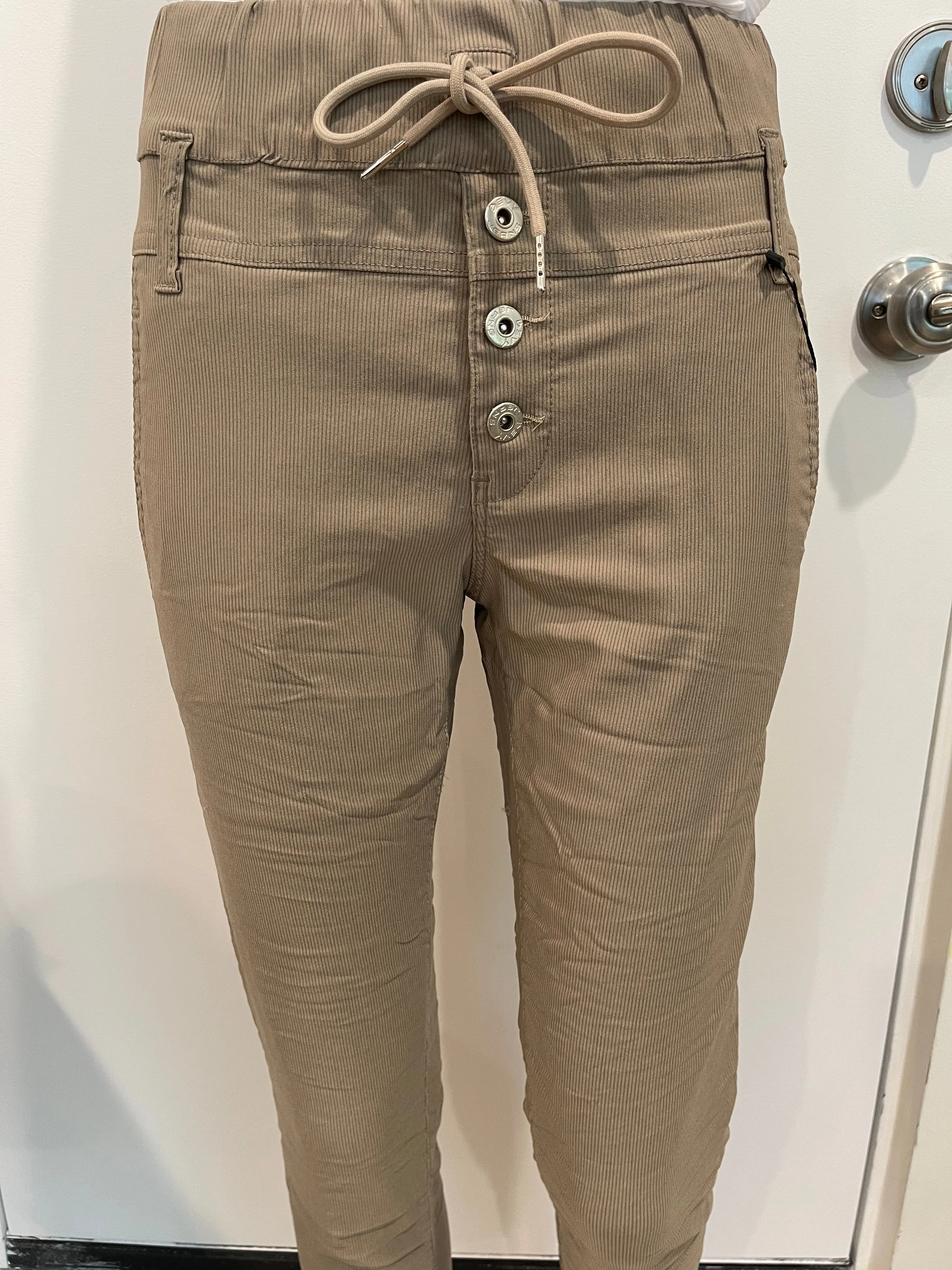 Scandal Beige Stripe