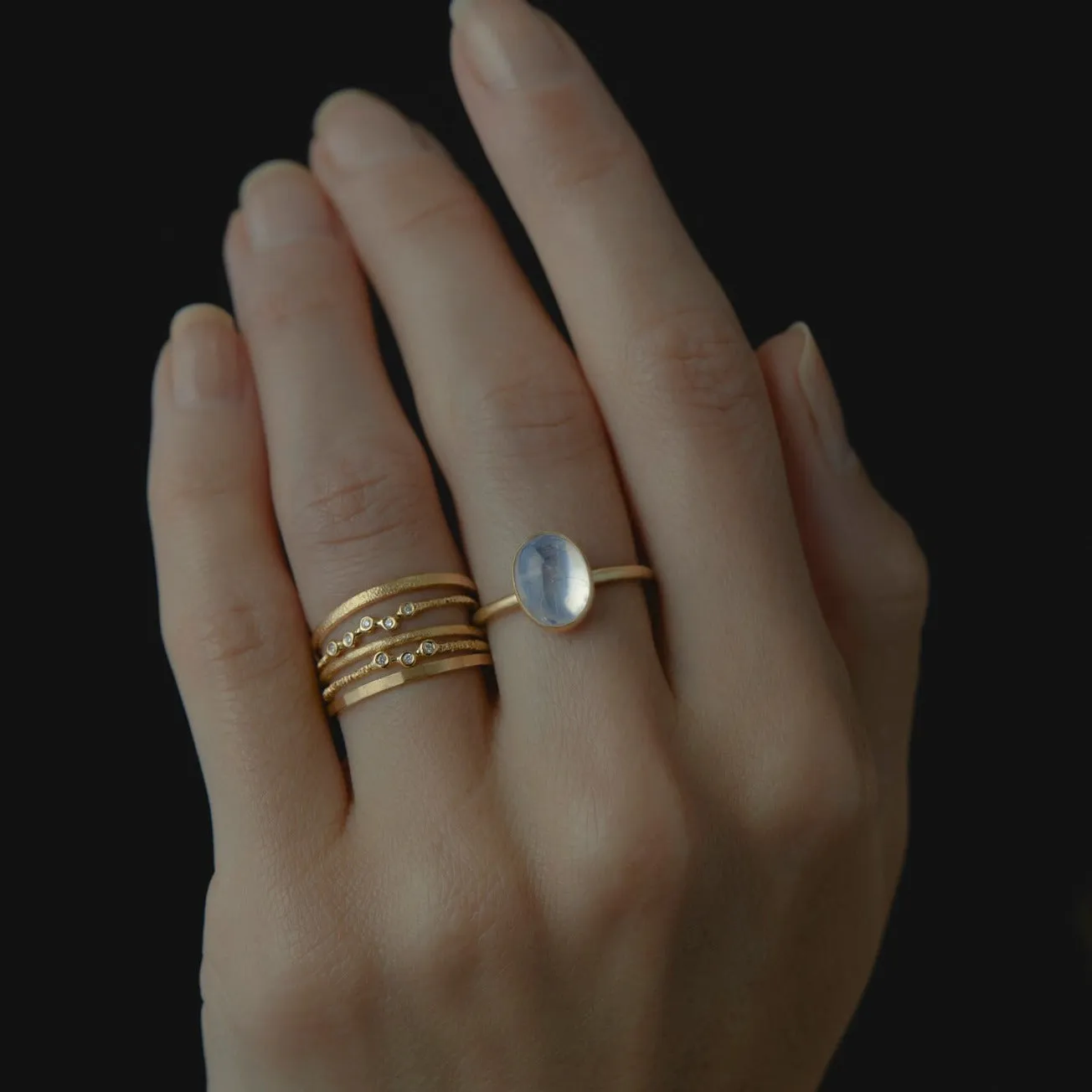 Woven Three Diamond Ring | R8001W