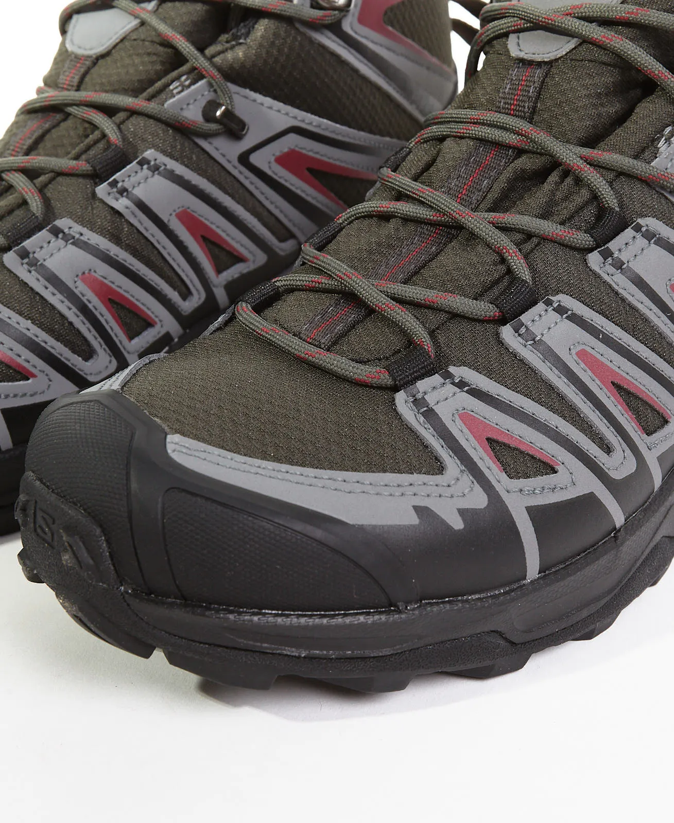X Ultra Pioneer Mid CLIMASALOMON™ in Peat/Quiet Shade/Biking Red